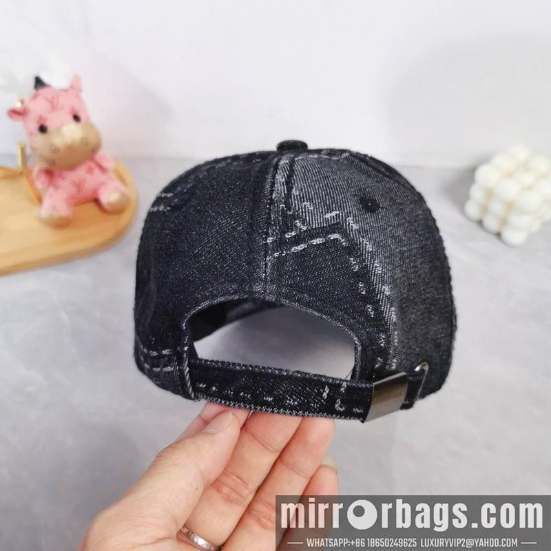 Prada 3pcs dx08