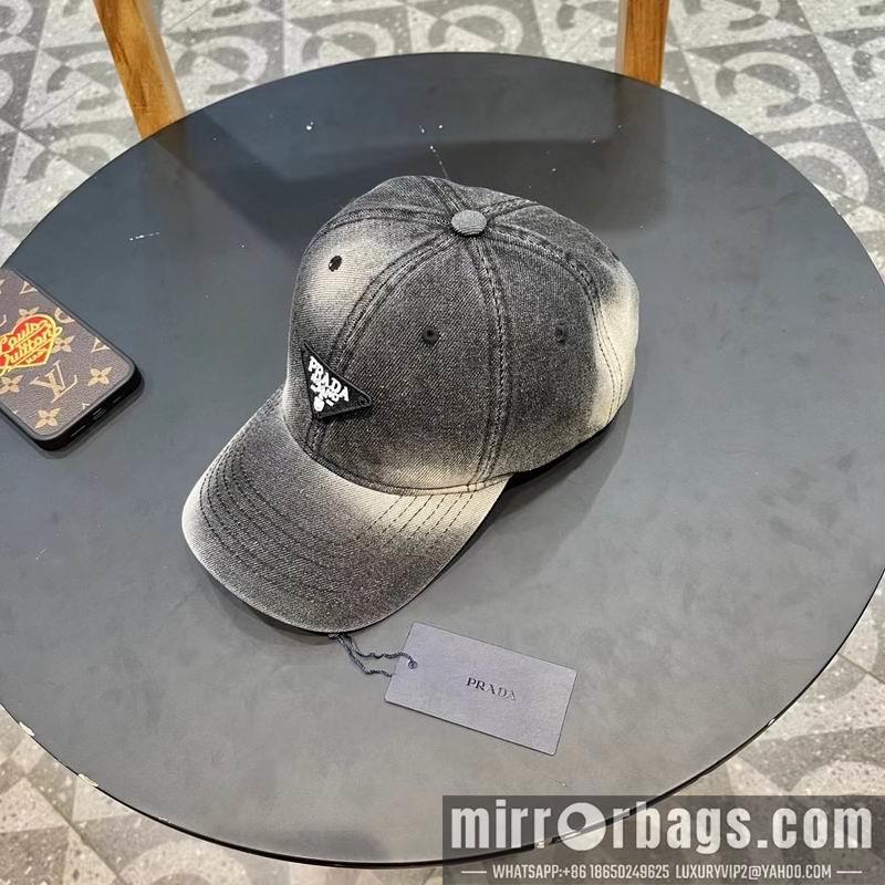 Prada Hat 041401