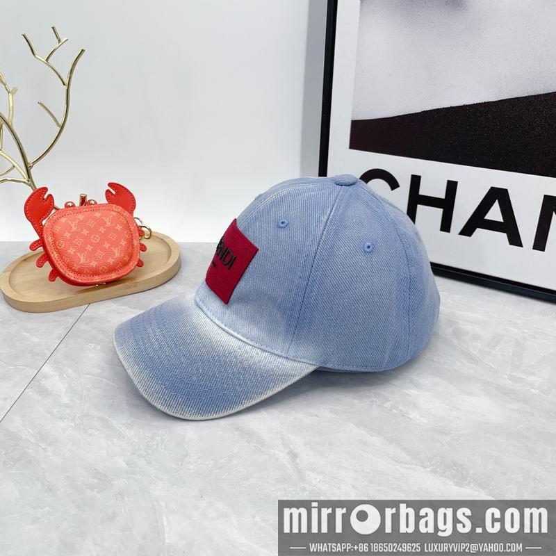 Fendi Hat dx70