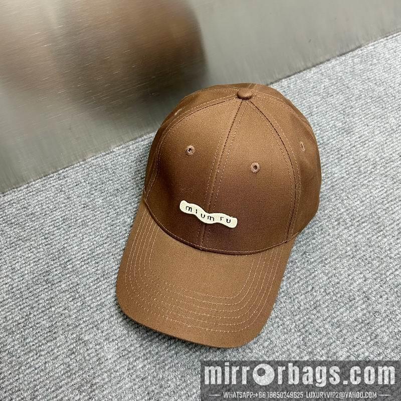 Miumiu Hat dx76