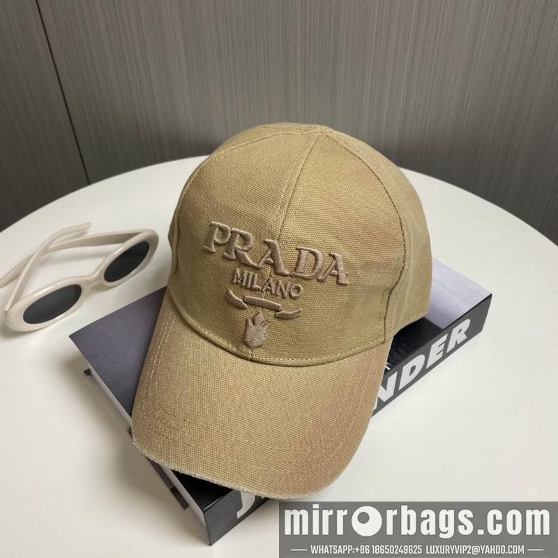 Prada Hat 010601
