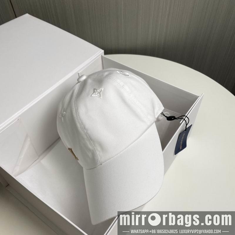 LV Hat 090601