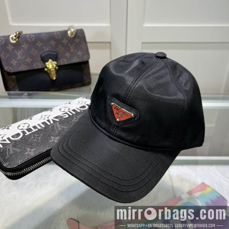 Prada Hat dx10