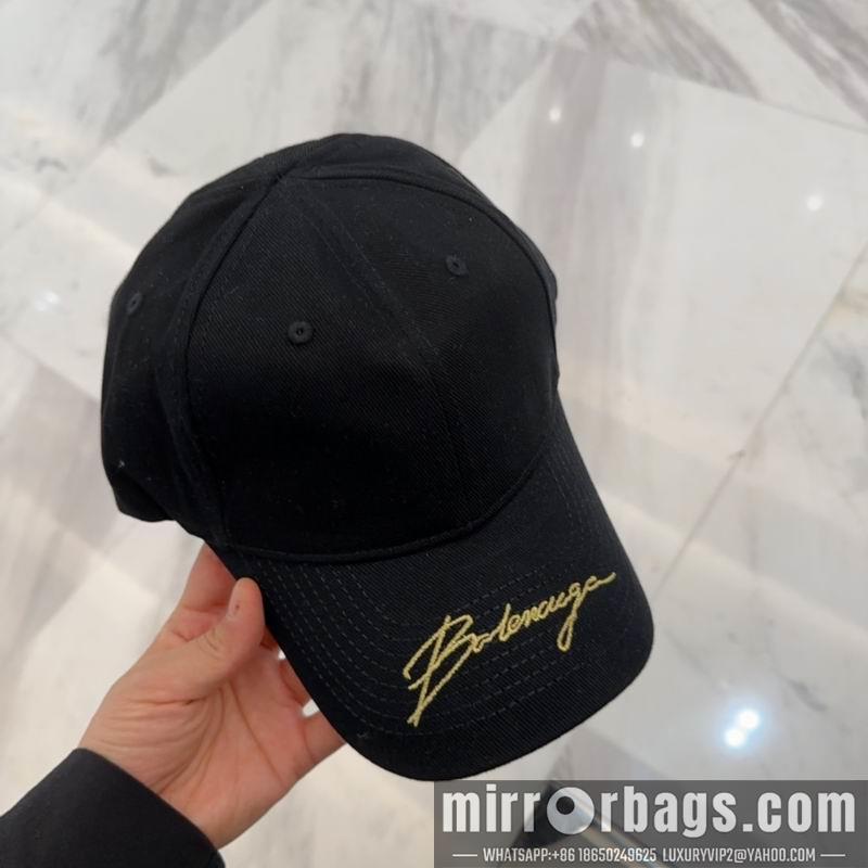 Balenciaga Hat dx69