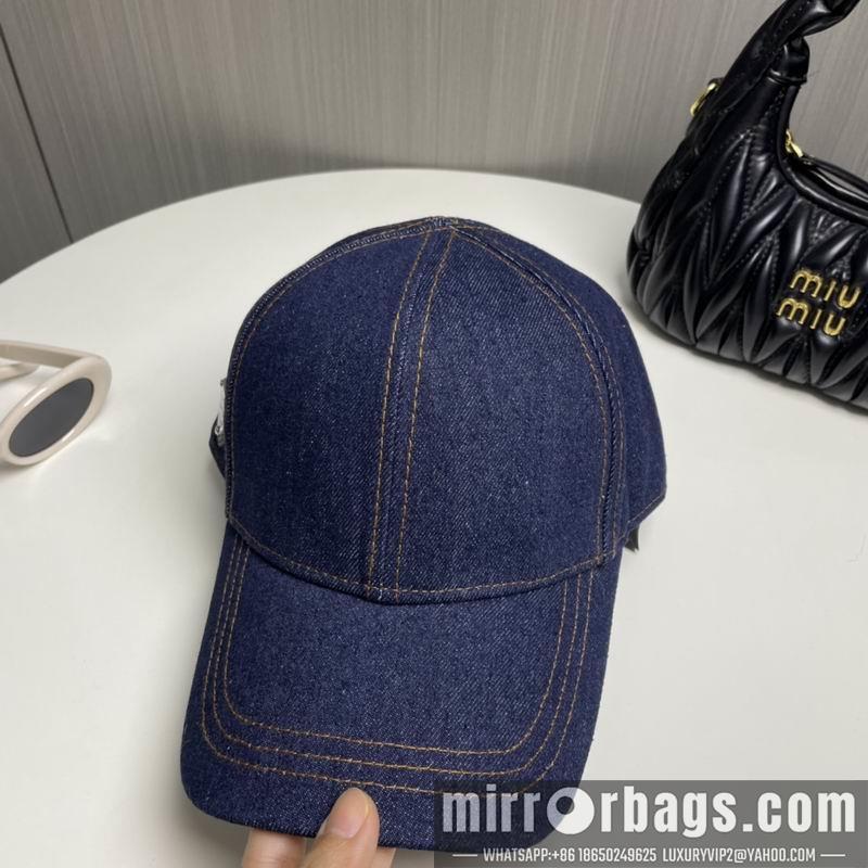 Prada Hat 010401