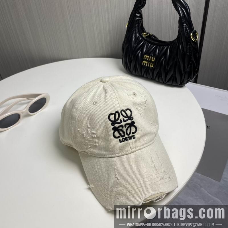 Loewe Hat 080501