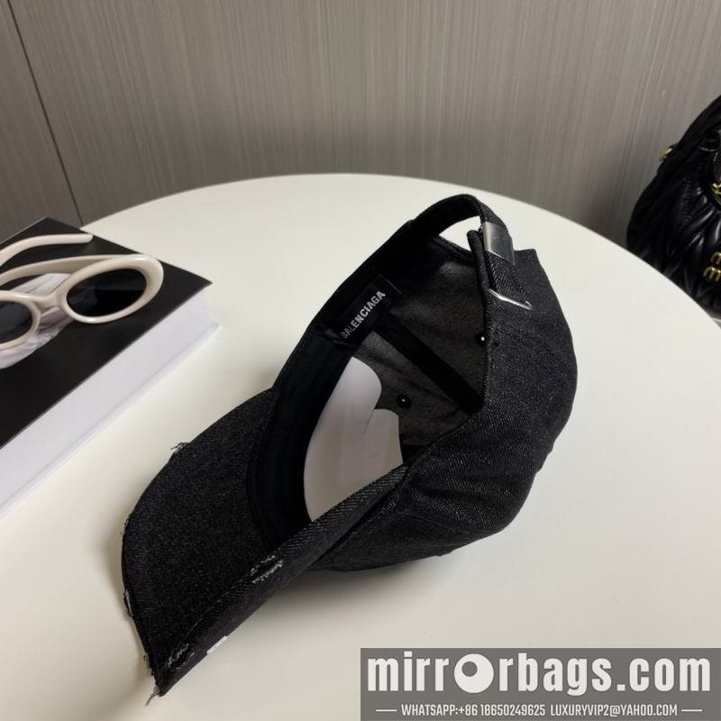 Balenciaga Hat 053103