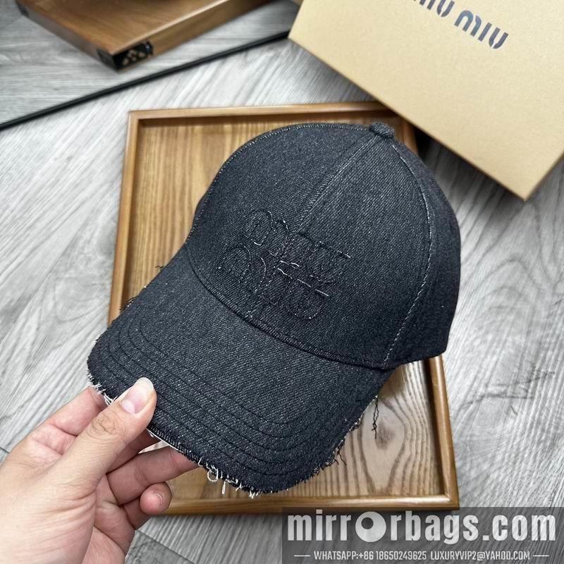 Miumiu Hat dx63