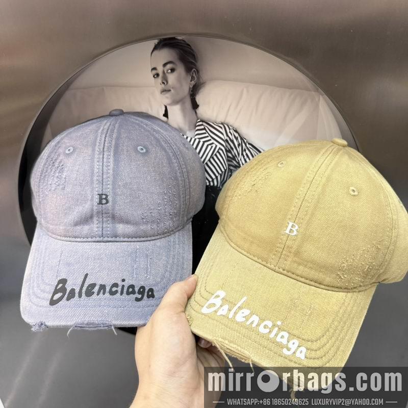 Balenciaga Hat hm40