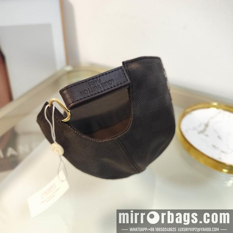 LV Hat dx140