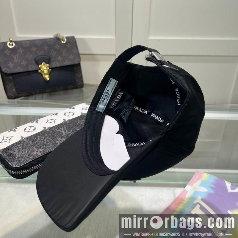 Prada Hat dx44