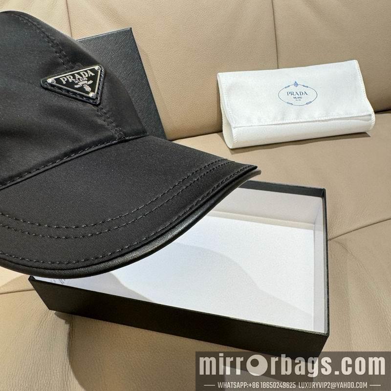 Prada Hat dx71