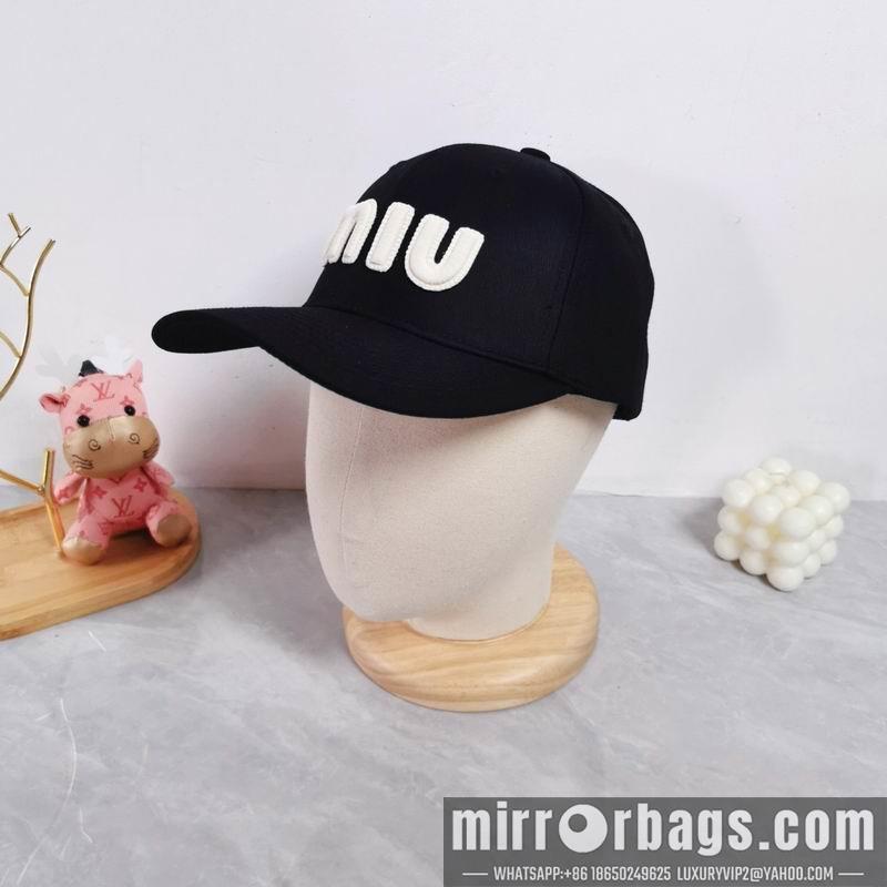 Miumiu Hat dx02