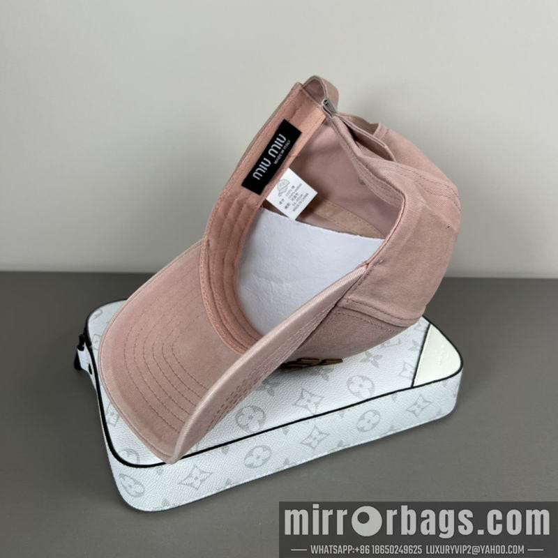 Miumiu Hat dx09