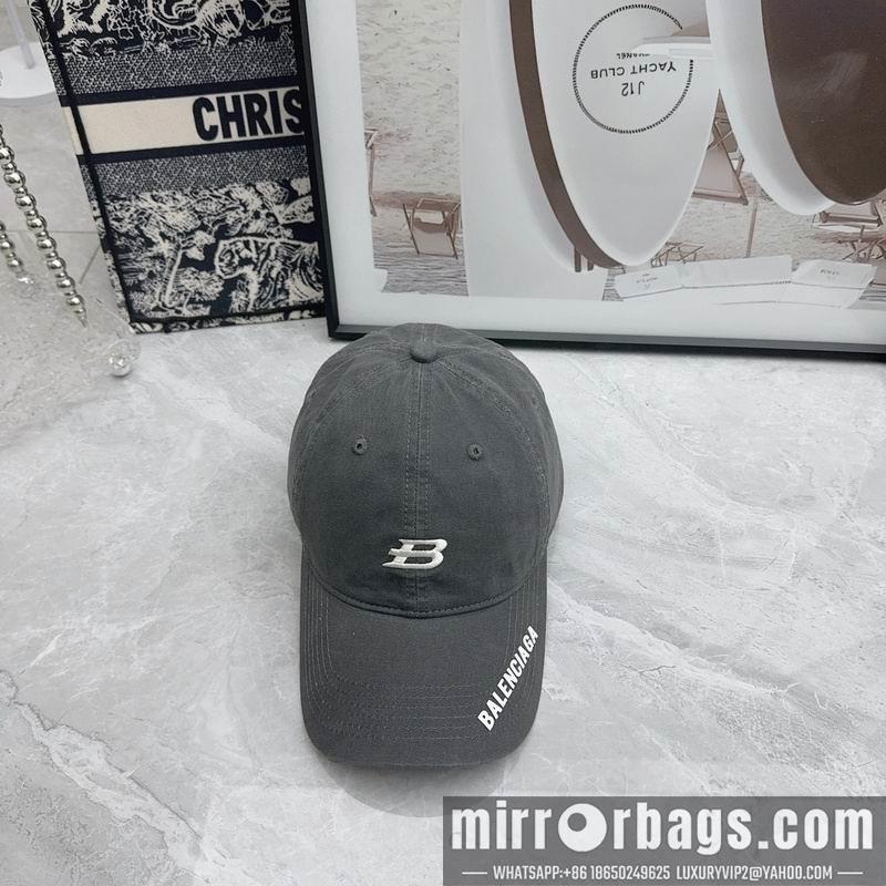 Balenciaga Hat hm04