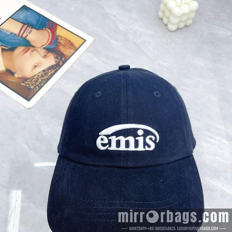 Emis Hat dx02