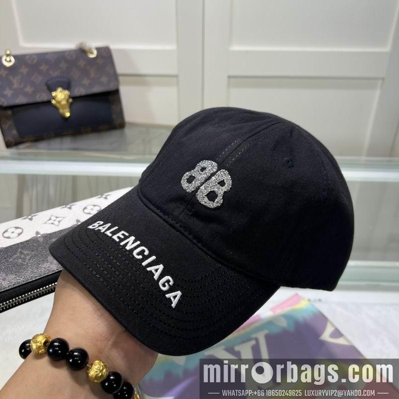 Balenciaga Hat dx116