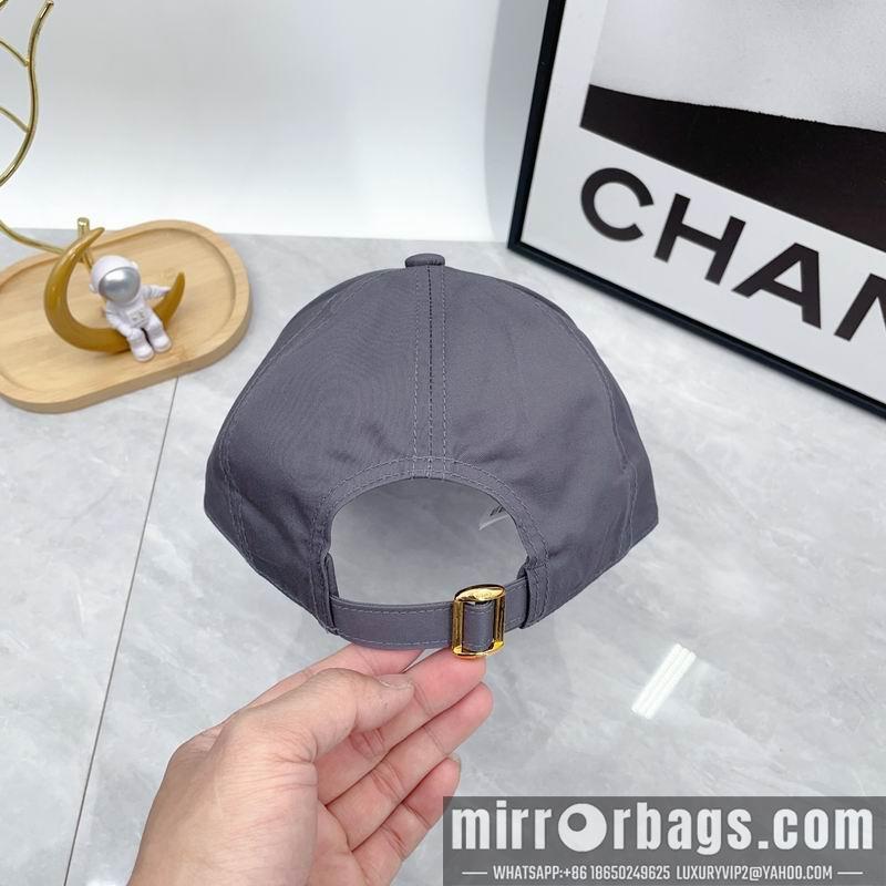 Celine Hat dx33