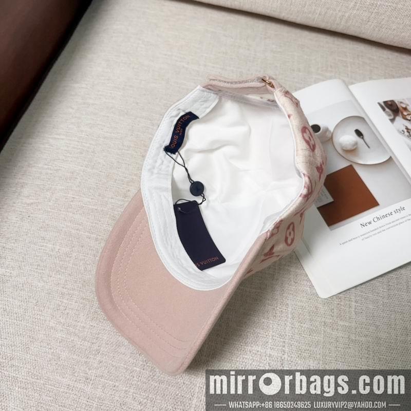 LV Hat dx112