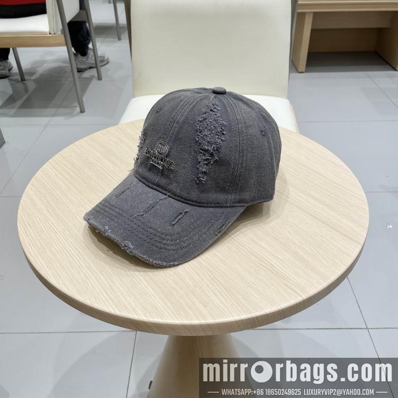 Balenciaga Hat 021008