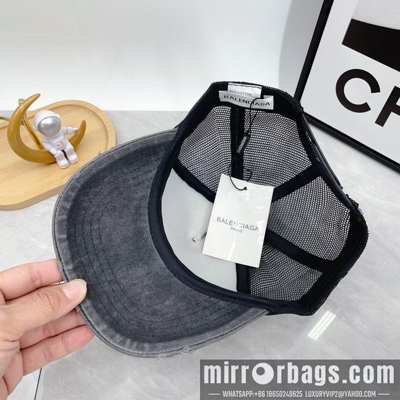 Balenciaga Hat dx53