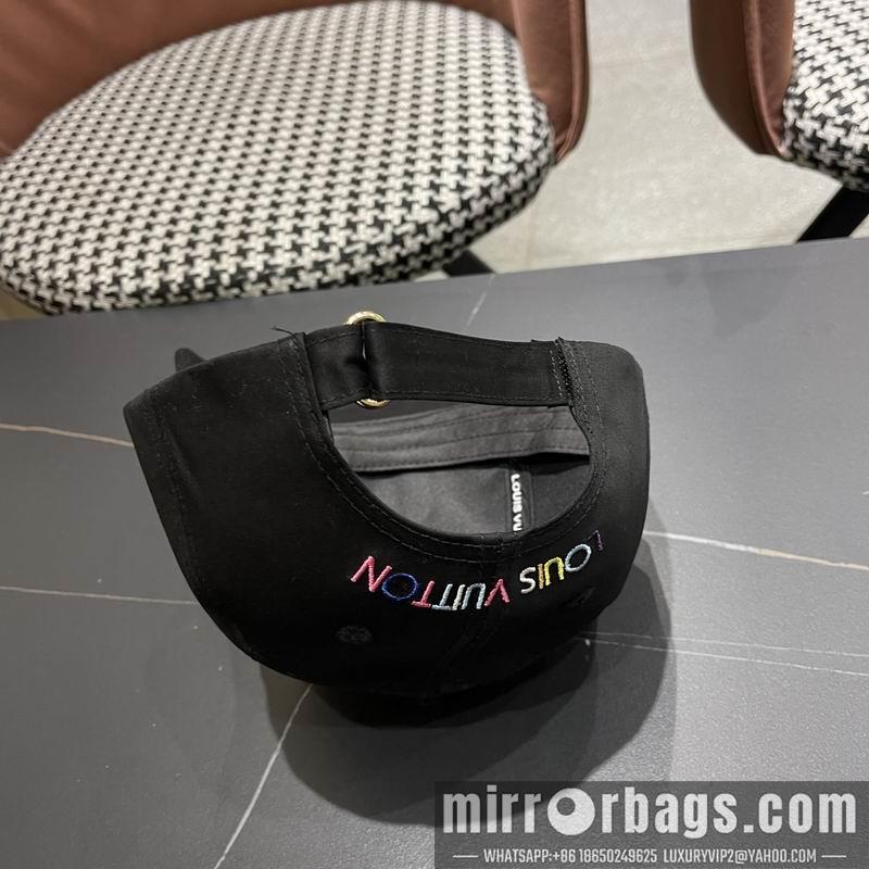 LV Hat 030916