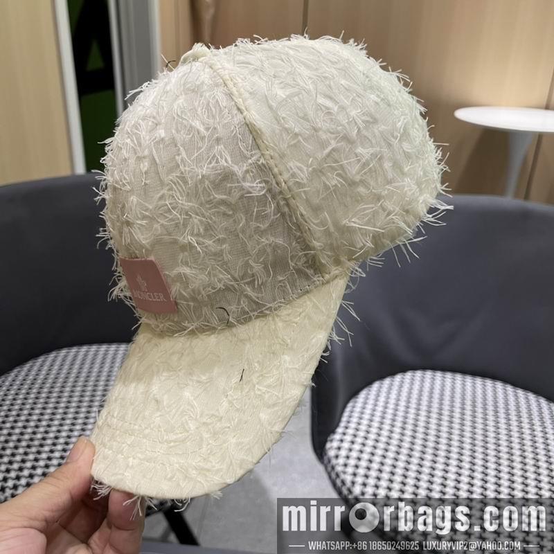 Moncler Hat 102802