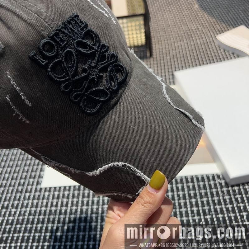 Loewe Hat dx08