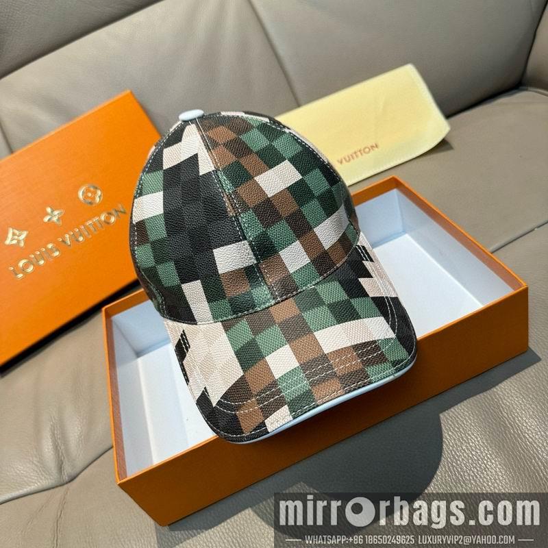 LV Hat dx125