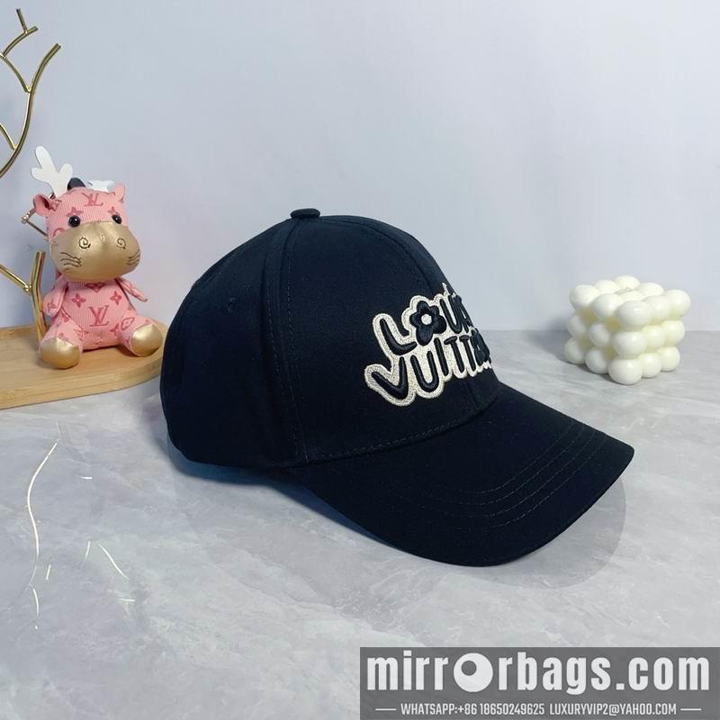 LV Hat dx83