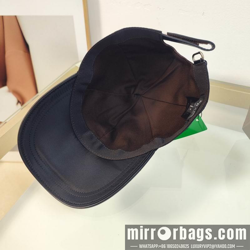 Prada Hat dx55