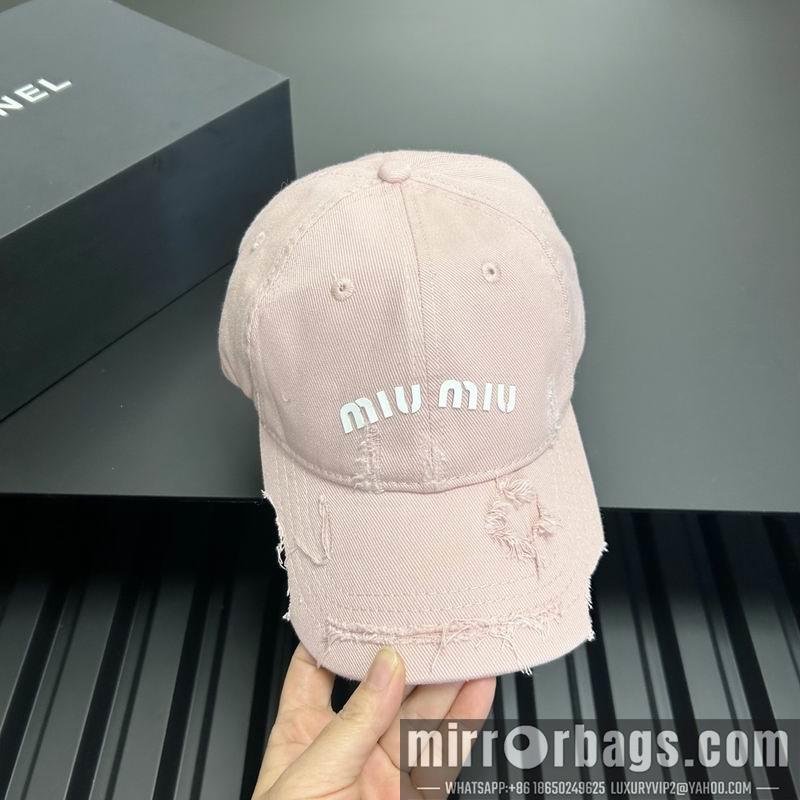 Miumiu Hat dx06