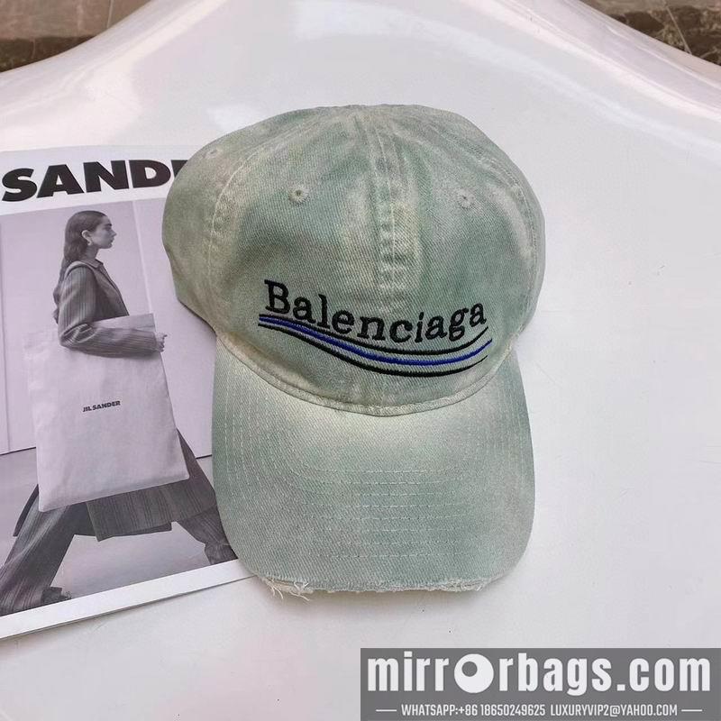 Balenciaga Hat 041702