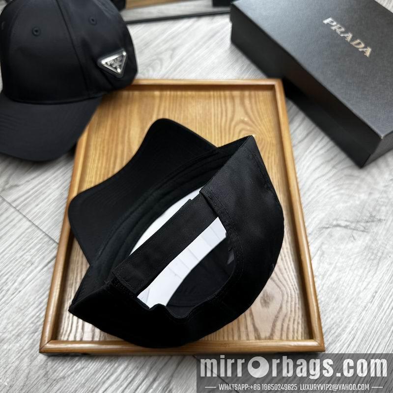 Prada Hat dx17
