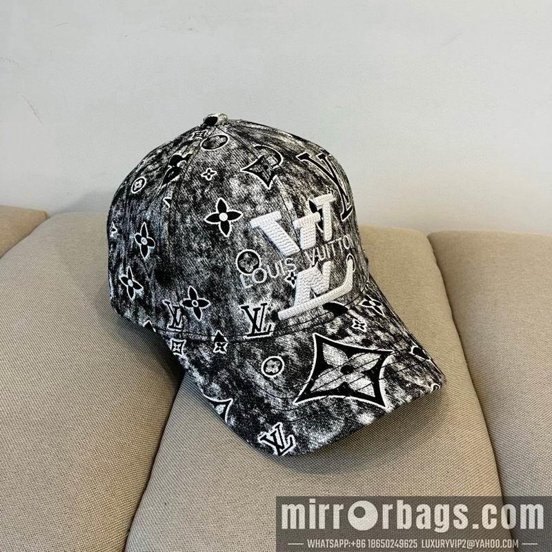 LV Hat dx39