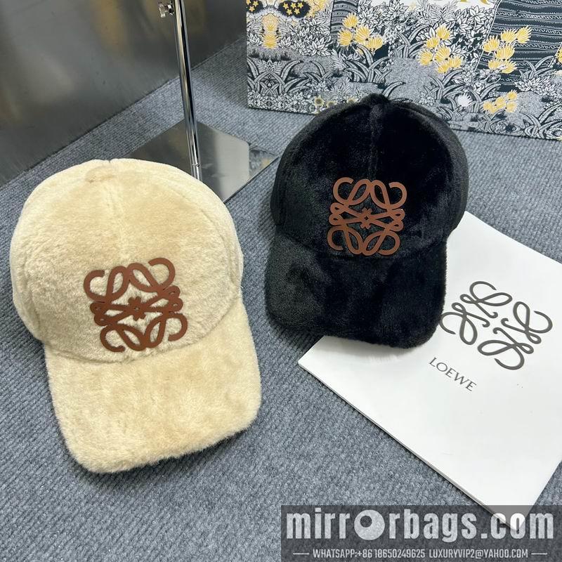 Loewe Hat dx32