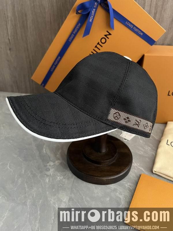 LV Hat dx05