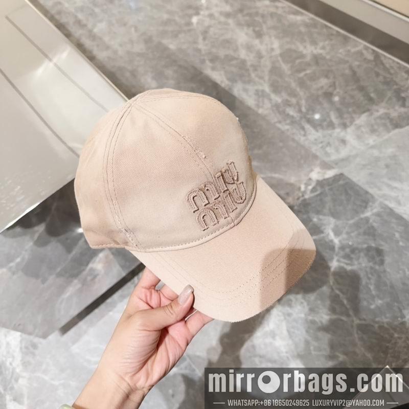 Miumiu Hat dx67
