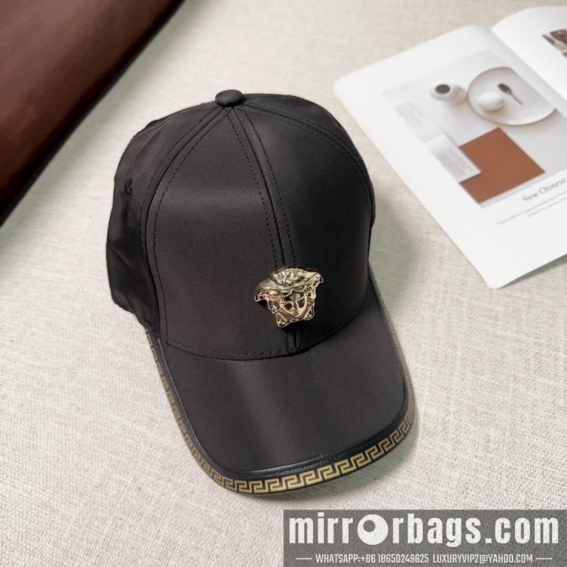 Versace Hat dx08