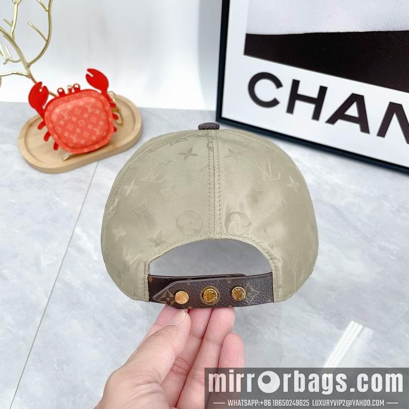 LV Hat dx118