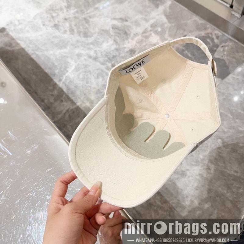 Loewe Hat dx56