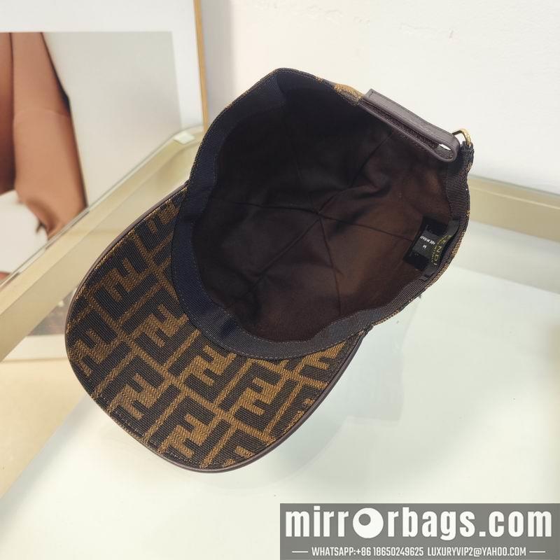 Fendi Hat dx66
