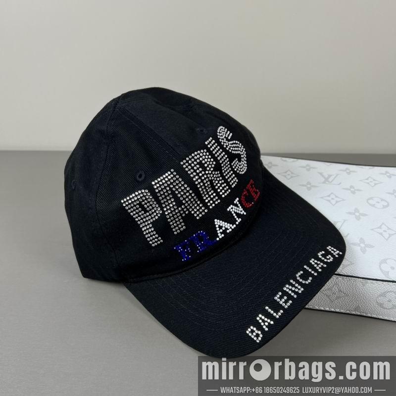 Balenciaga Hat 021007