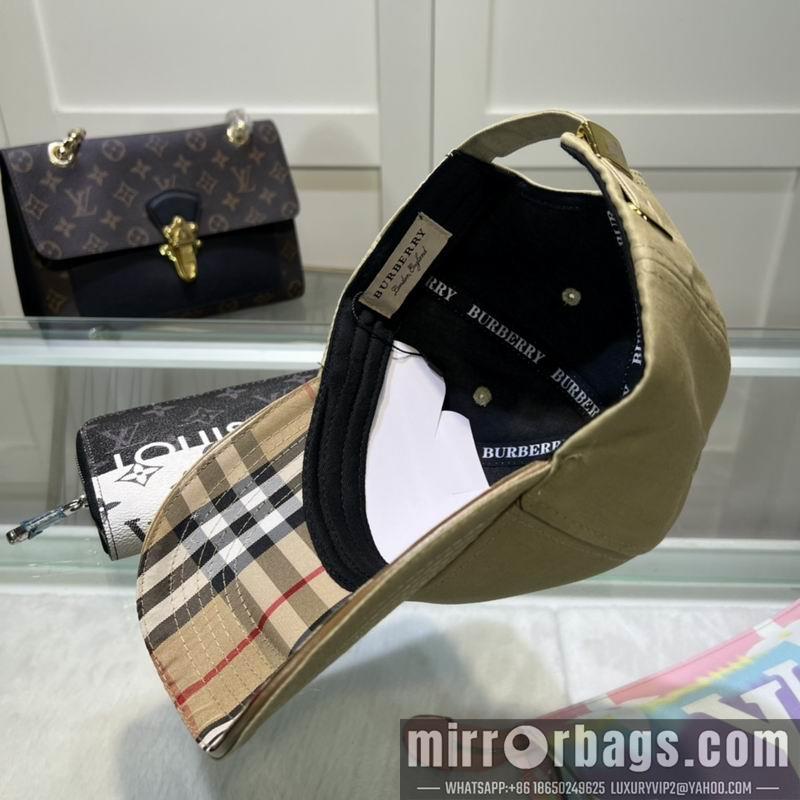 Burberry Hat 042703