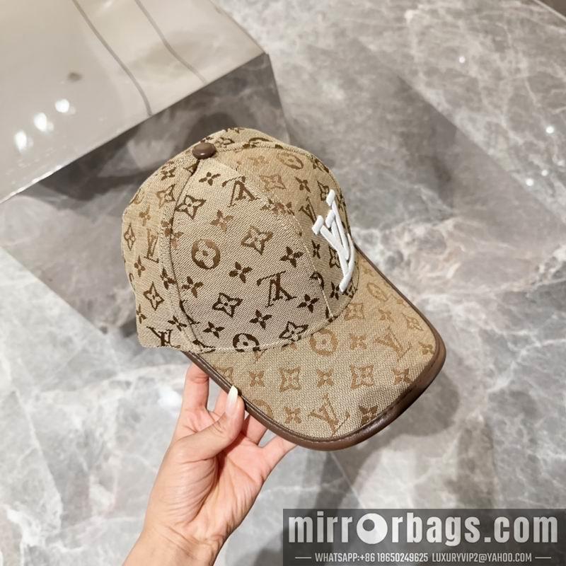 LV Hat dx38