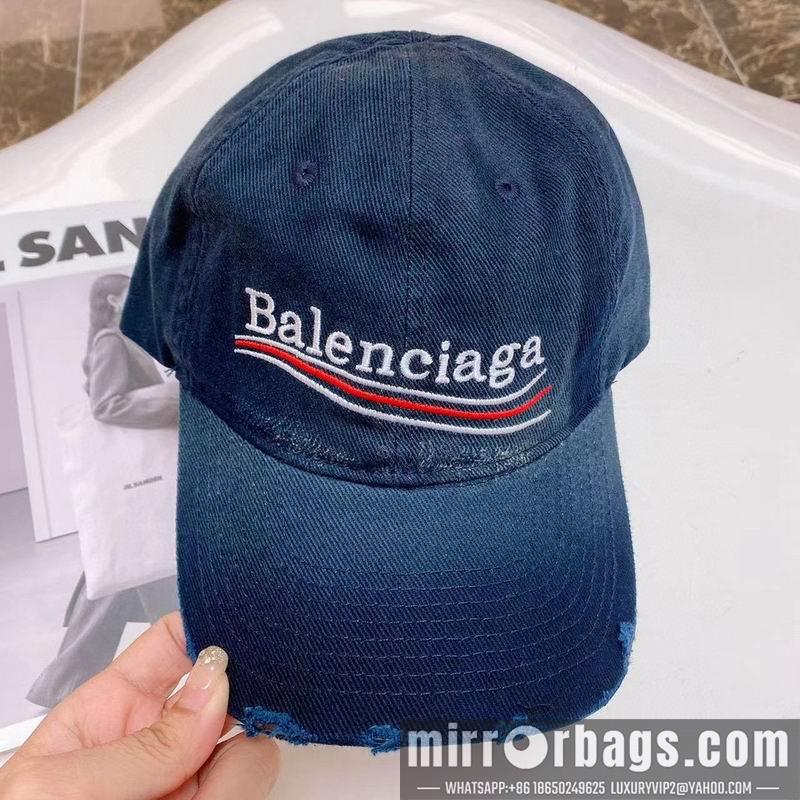 Balenciaga Hat 041702