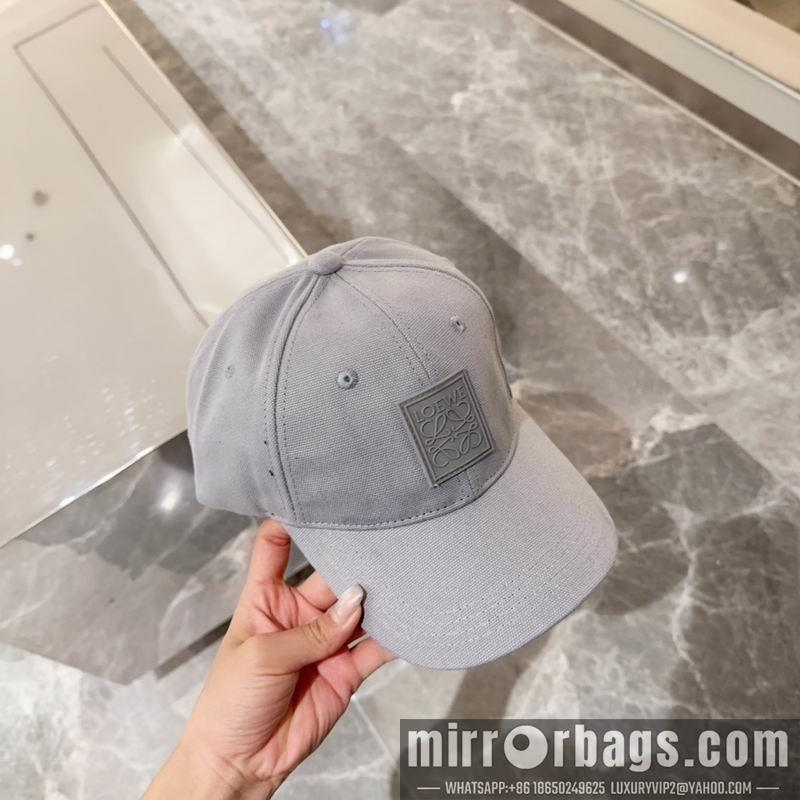 Loewe Hat dx19