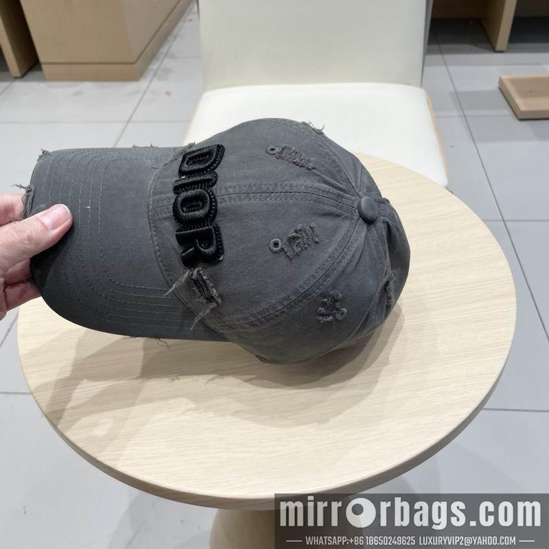 Dior Hat 040201