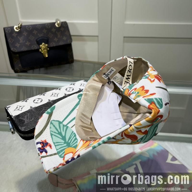 Loewe Hat dx10