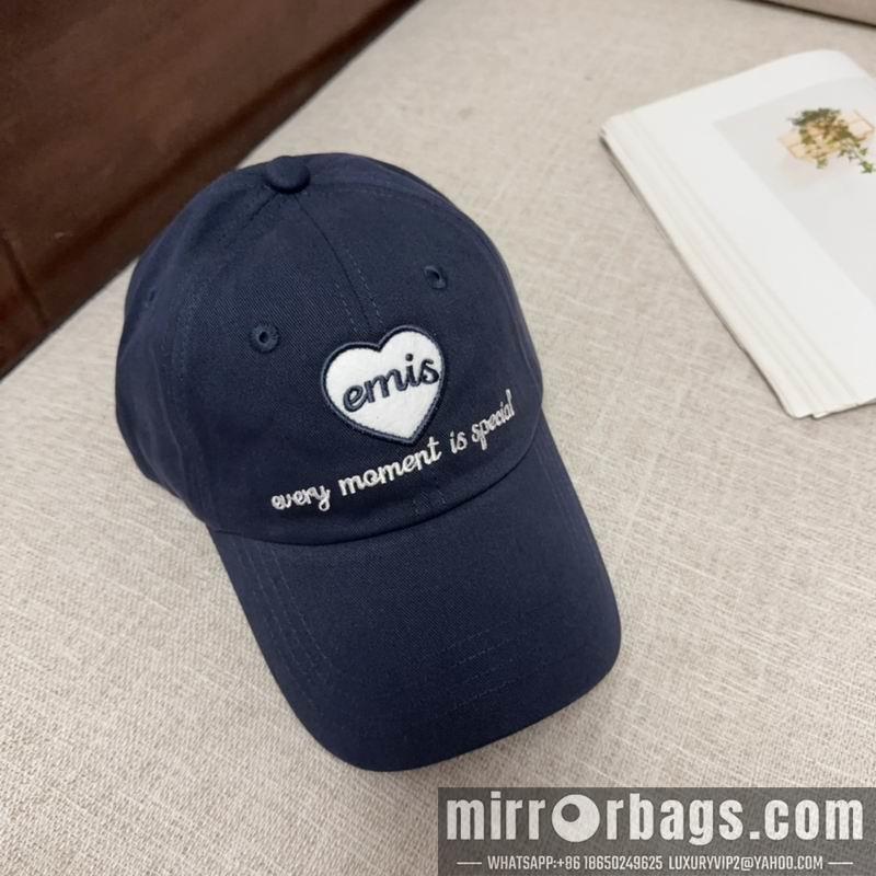 Emis Hat dx06